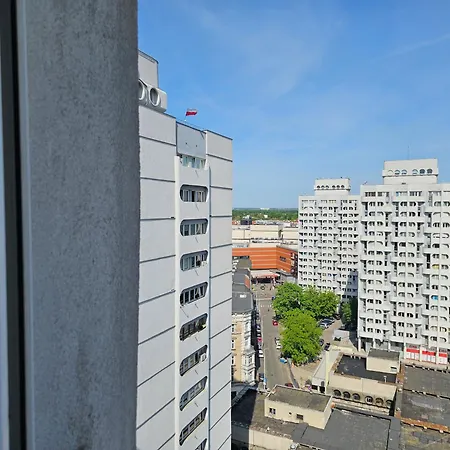 Plac Grunwaldzki 8 Manhattan 브로츠와프